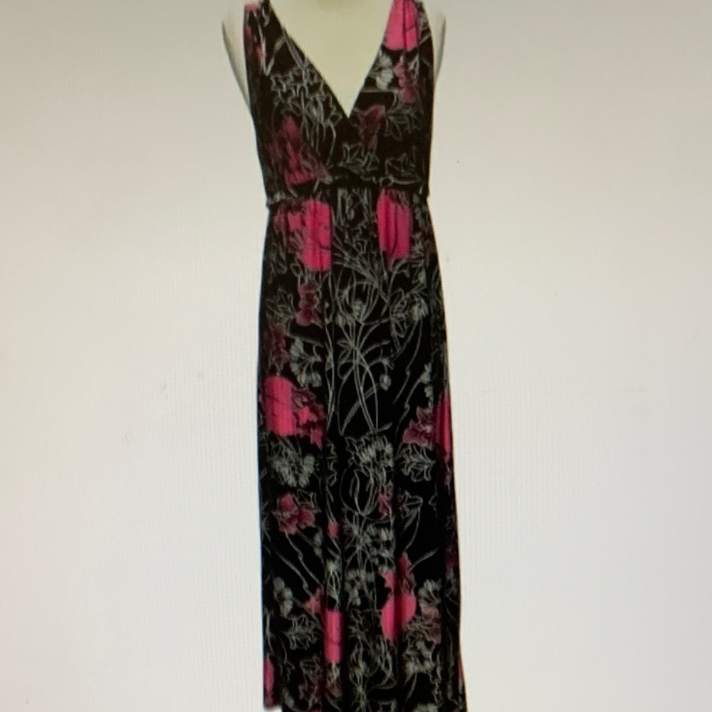 Ambrielle Black and Pink Floral Maxi Dress